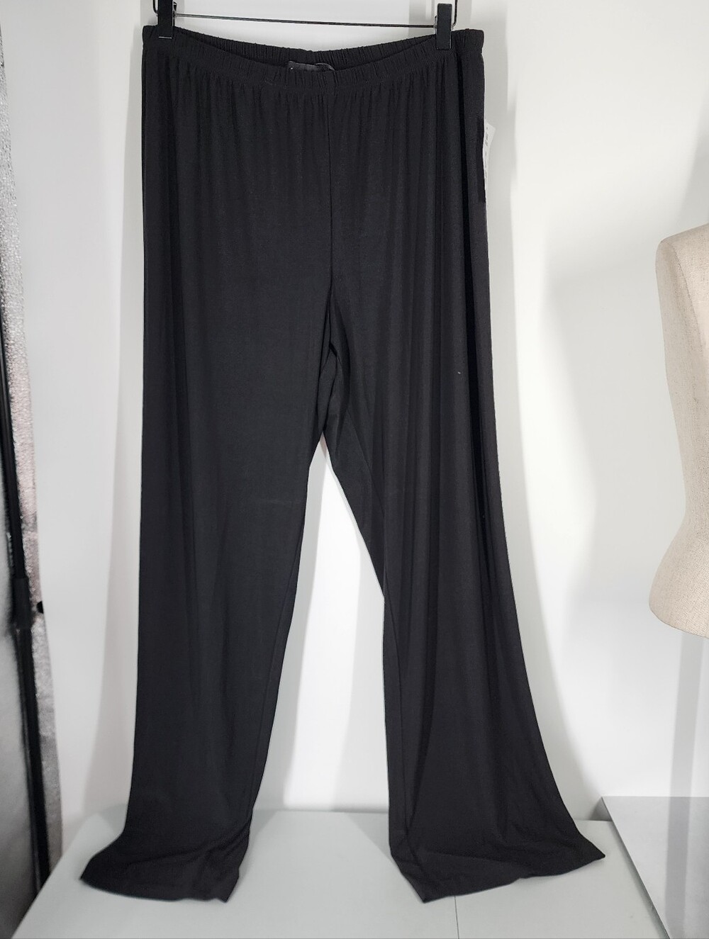 NEW R&M Richards Pull On Dress Pant Size 18W Plus Lightweight Stretch Black